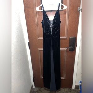 JS Boutique Black Maxi Dress Size 6